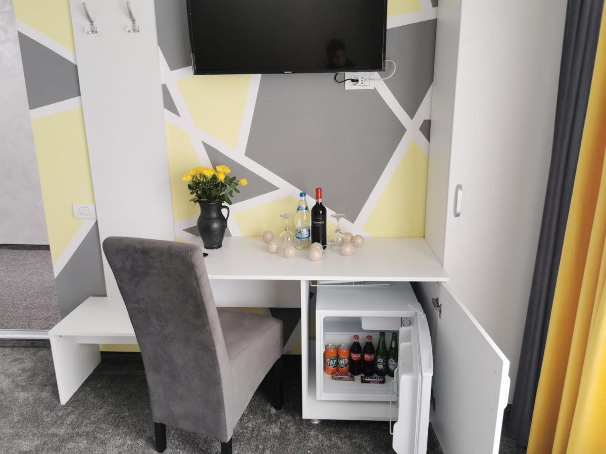 Casa Sonia Hotel Targu Jiu Luaran gambar