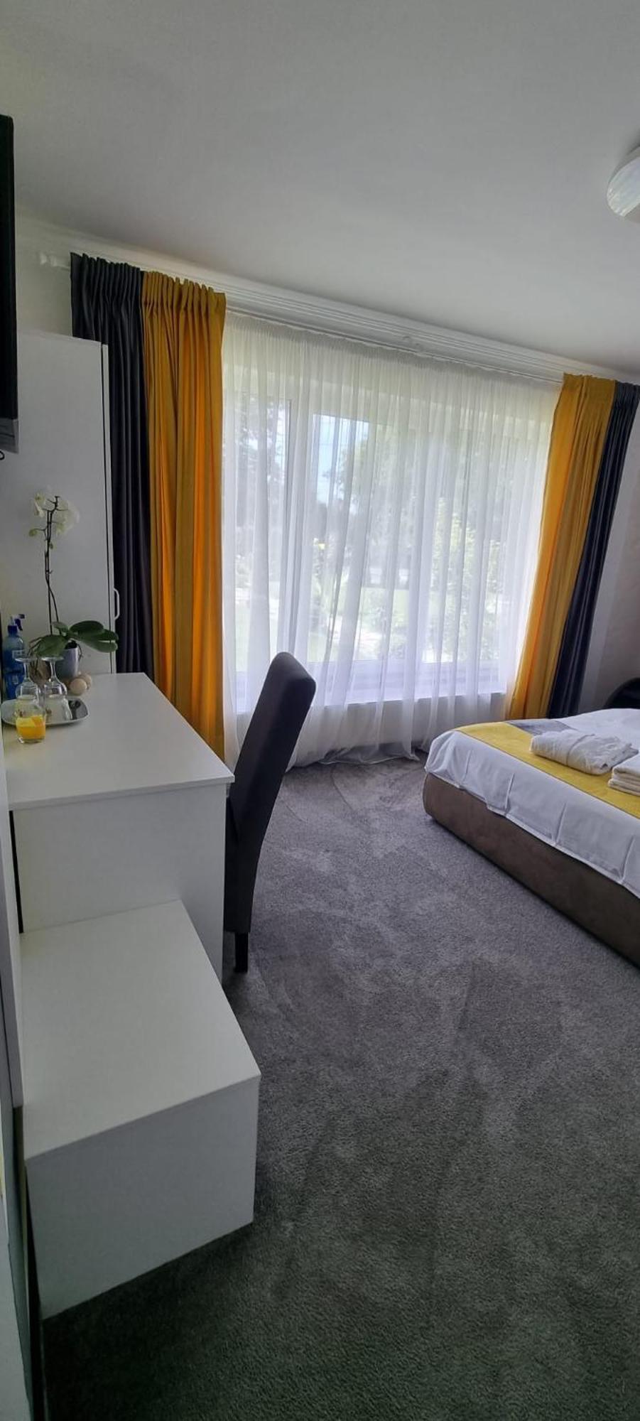 Casa Sonia Hotel Targu Jiu Luaran gambar